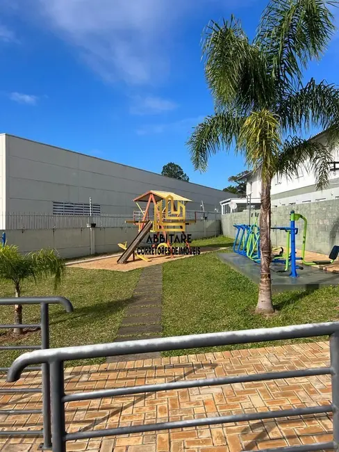 Sobrado com 2 quartos à venda, 50m2 em Torres - RS - imagem 4 Foto 4 de Sobrado com 2 quartos à venda, 50m2 em Torres - RS