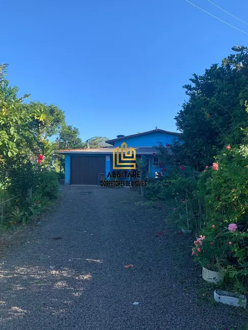 Casa com 2 quartos à venda, 60m2 em Passo De Torres - SC - imagem 1 Foto 1 de Casa com 2 quartos à venda, 60m2 em Passo De Torres - SC