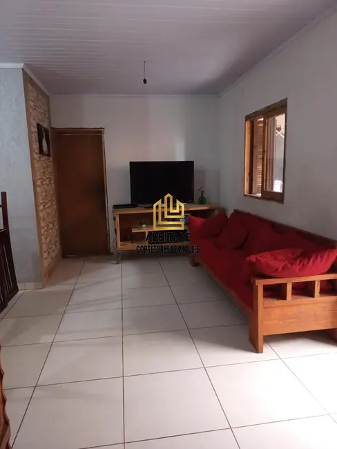 Foto 1 de Casa com 3 quartos à venda, 220m2 em Passo De Torres - SC