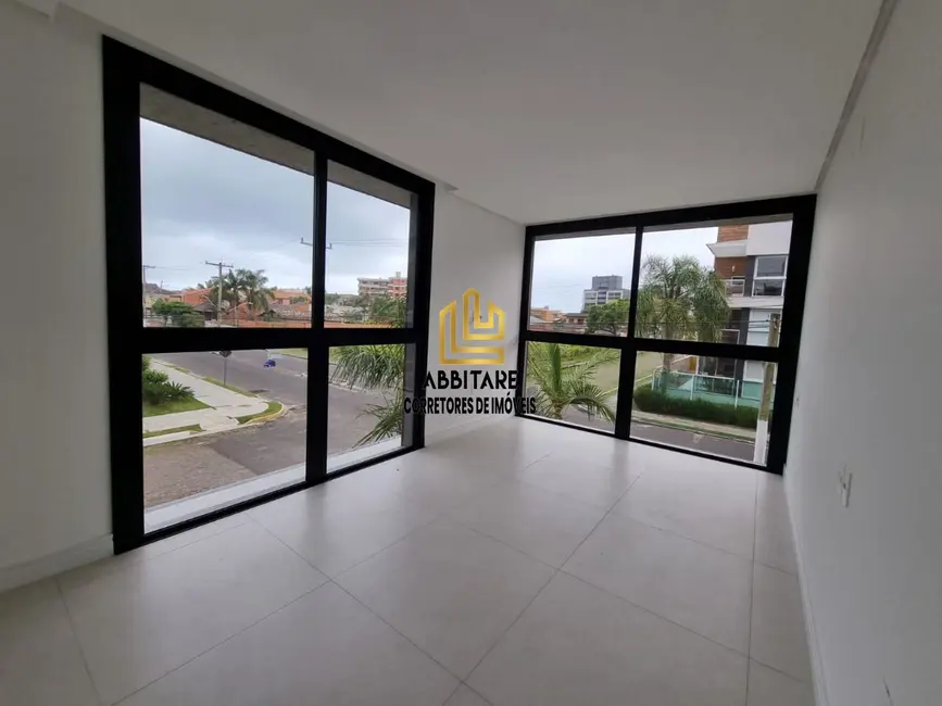 Foto 4 de Apartamento com 2 quartos à venda, 73m2 em Torres - RS