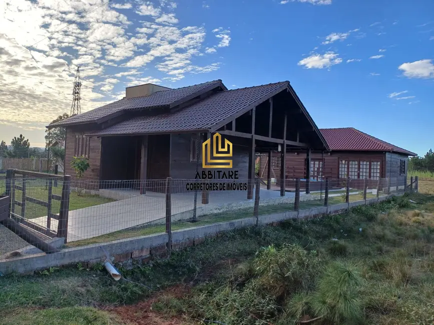 Foto 3 de Casa com 2 quartos à venda, 140m2 em Torres - RS