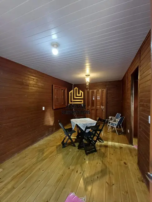Foto 6 de Casa com 2 quartos à venda, 140m2 em Torres - RS