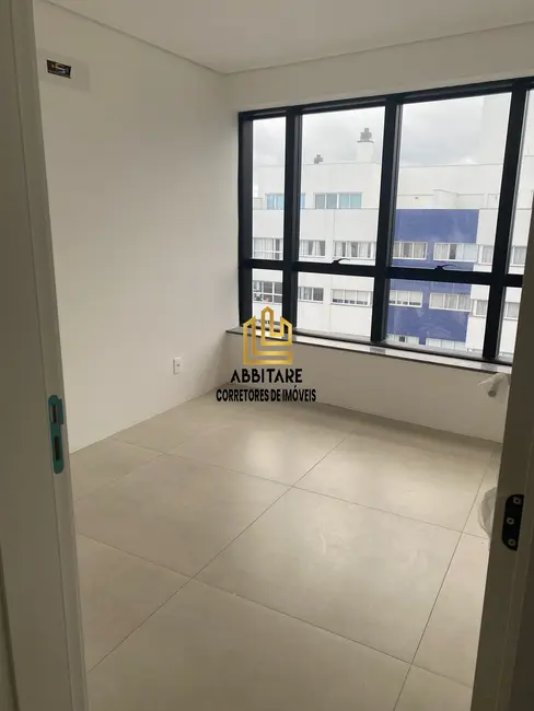 Apartamento com 2 quartos à venda, 80m2 em Centro, Torres - RS - imagem 4 Foto 4 de Apartamento com 2 quartos à venda, 80m2 em Centro, Torres - RS