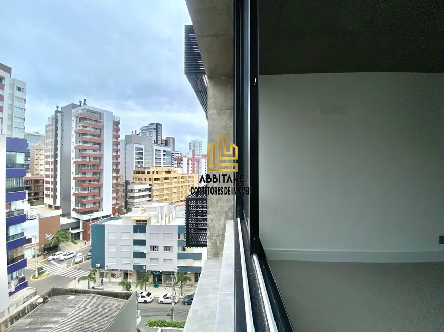 Foto 2 de Apartamento com 2 quartos à venda, 73m2 em Centro, Torres - RS