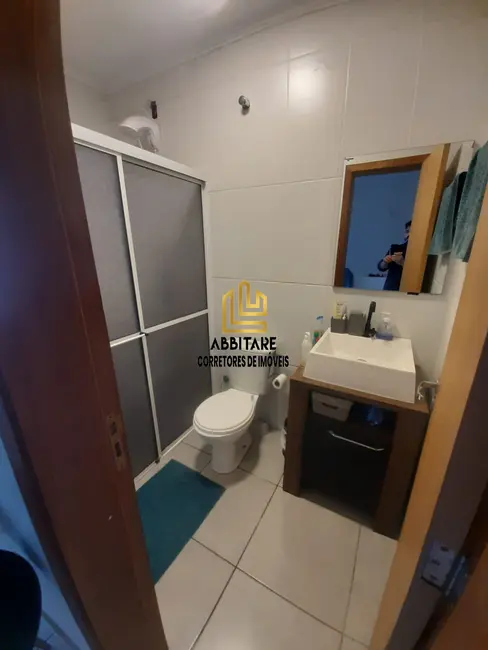 Sobrado com 2 quartos à venda, 80m2 em Torres - RS - imagem 4 Foto 4 de Sobrado com 2 quartos à venda, 80m2 em Torres - RS