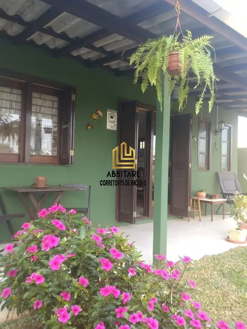 Foto 4 de Casa com 2 quartos à venda, 70m2 em Torres - RS