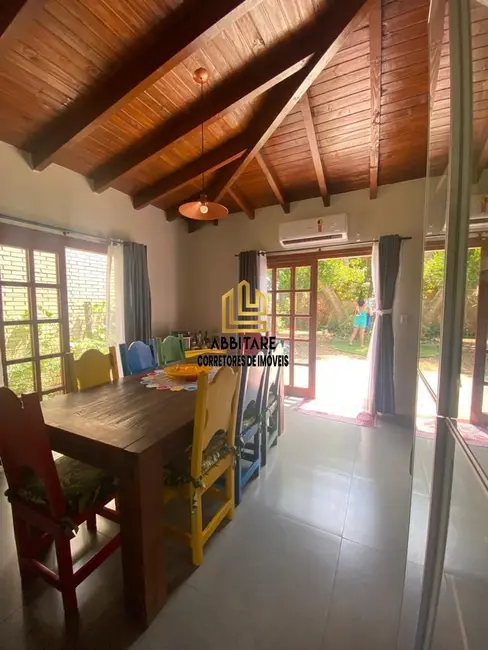 Casa com 3 quartos à venda, 108m2 em Torres - RS - imagem 5 Foto 5 de Casa com 3 quartos à venda, 108m2 em Torres - RS