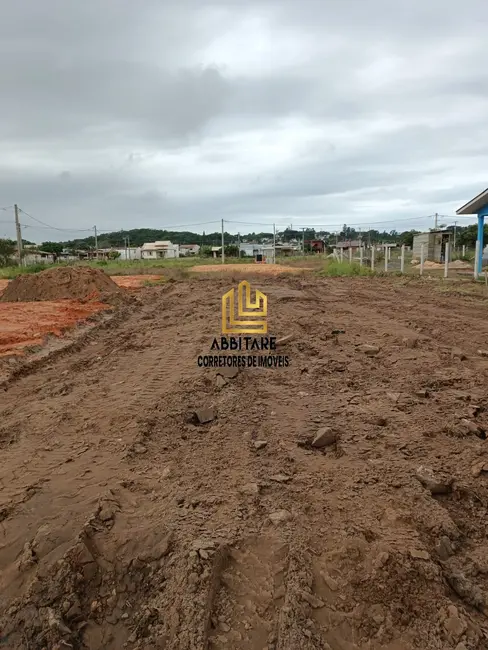 Foto 2 de Terreno / Lote à venda, 360m2 em Torres - RS