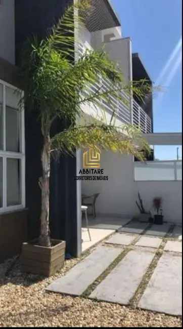 Foto 6 de Casa com 2 quartos à venda, 85m2 em Centro, Passo De Torres - SC