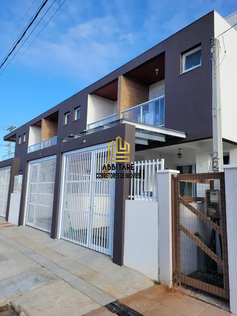 Sobrado com 2 quartos à venda, 82m2 em Torres - RS - imagem 5 Foto 5 de Sobrado com 2 quartos à venda, 82m2 em Torres - RS
