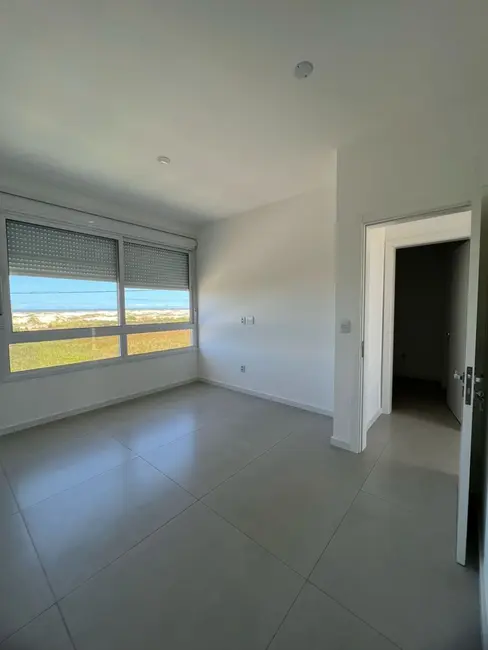 Sobrado com 2 quartos à venda, 134m2 em Passo De Torres - SC - imagem 9 Foto 9 de Sobrado com 2 quartos à venda, 134m2 em Passo De Torres - SC