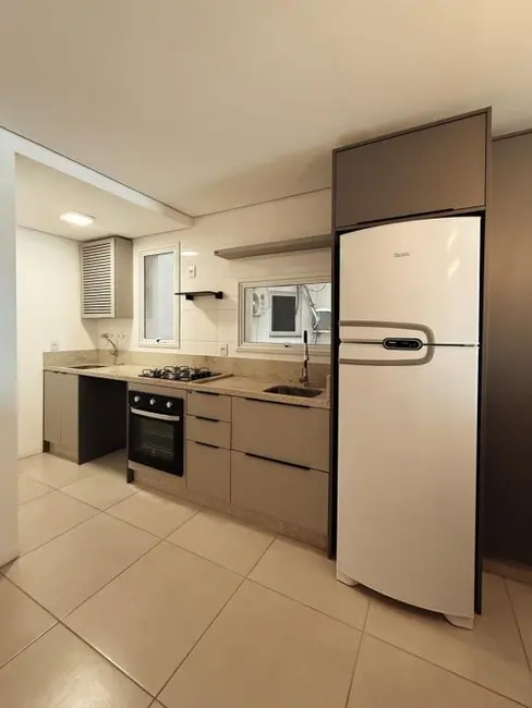Foto 1 de Apartamento com 2 quartos à venda, 69m2 em Centro, Torres - RS