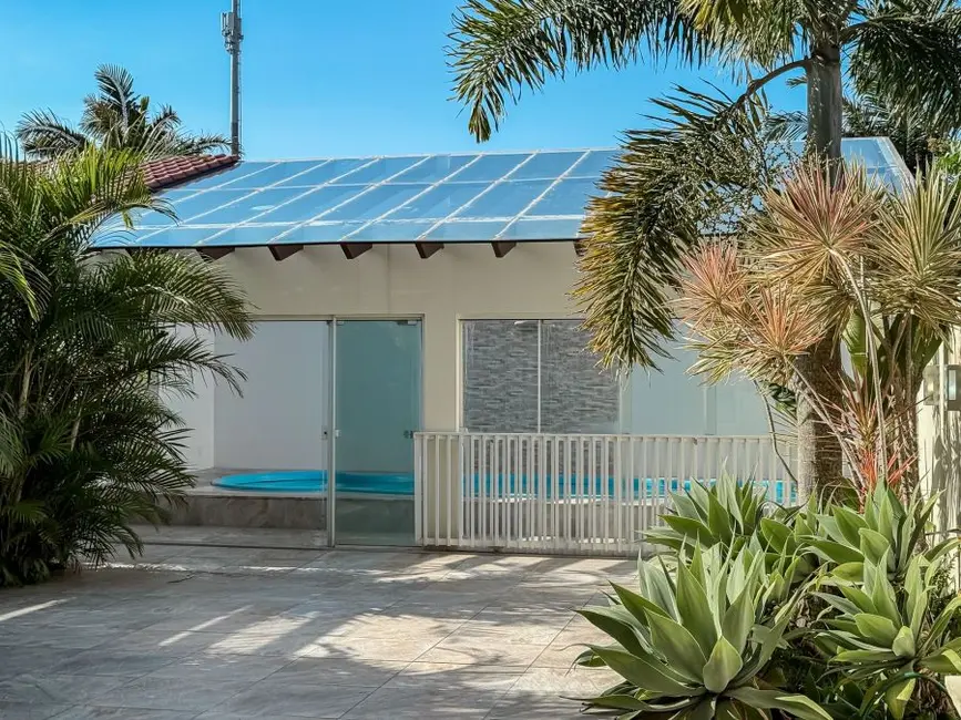 Casa com 4 quartos à venda, 260m2 em Torres - RS - imagem 7 Foto 7 de Casa com 4 quartos à venda, 260m2 em Torres - RS