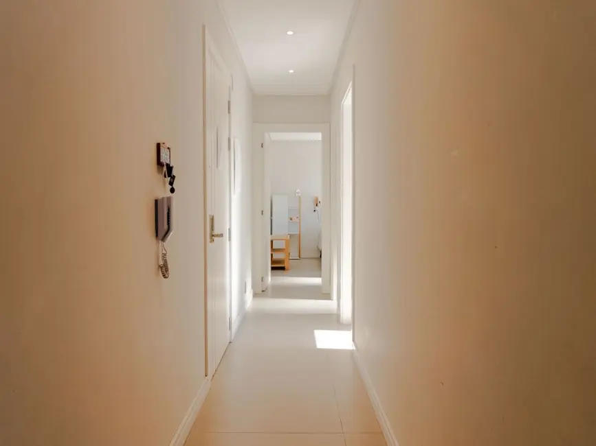 Apartamento com 2 quartos à venda, 74m2 em Torres - RS - imagem 2 Foto 2 de Apartamento com 2 quartos à venda, 74m2 em Torres - RS