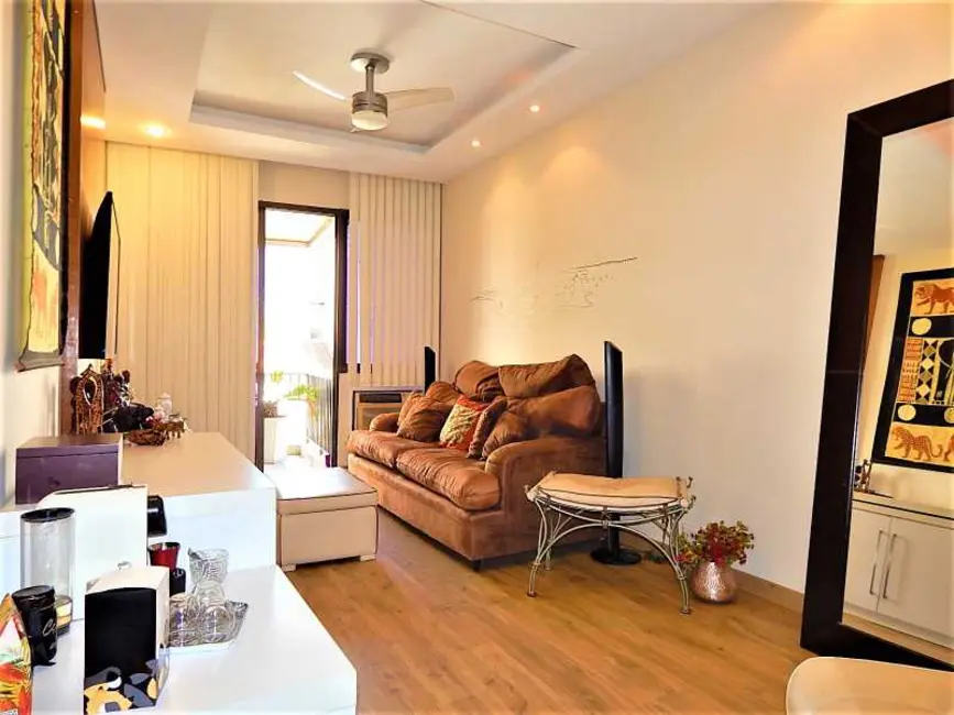 Foto 2 de Apartamento com 3 quartos à venda, 134m2 em Rio De Janeiro - RJ