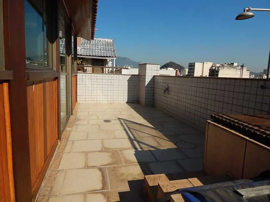 Foto 4 de Cobertura com 3 quartos à venda, 151m2 em Rio De Janeiro - RJ