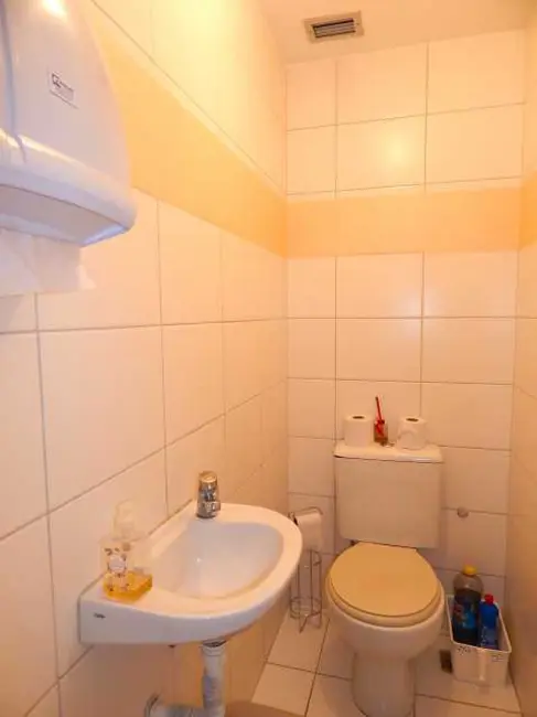 Sala Comercial à venda, 21m2 em Rio De Janeiro - RJ - imagem 5 Foto 5 de Sala Comercial à venda, 21m2 em Rio De Janeiro - RJ