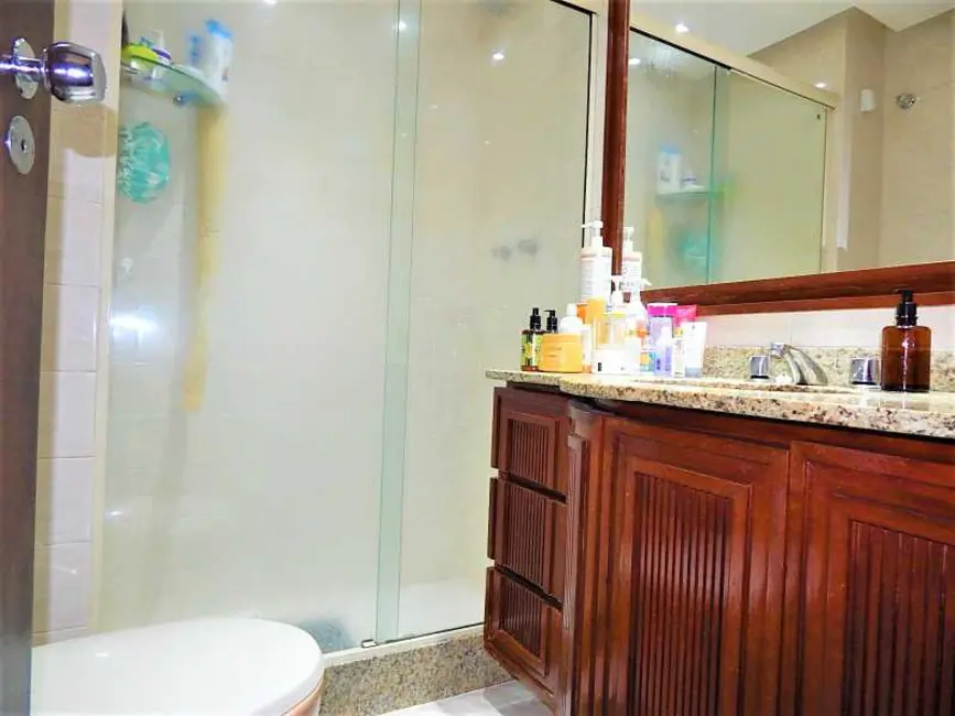 Foto 7 de Apartamento com 4 quartos à venda, 148m2 em Rio De Janeiro - RJ