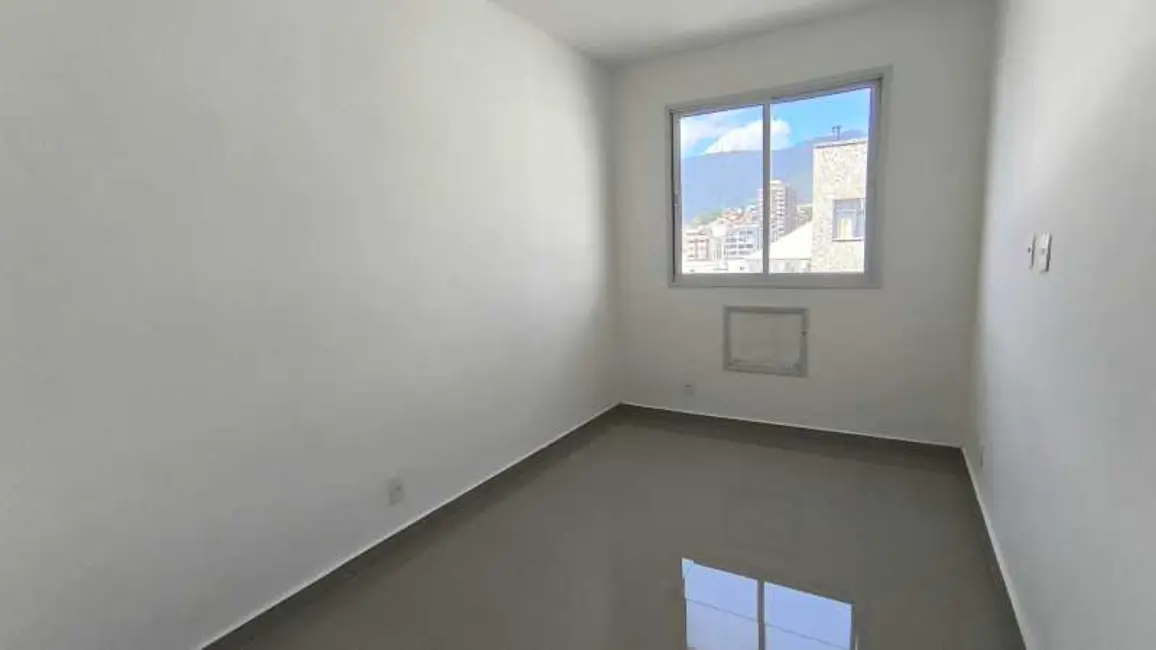 Foto 8 de Apartamento com 3 quartos à venda, 75m2 em Rio De Janeiro - RJ
