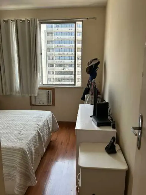 Foto 8 de Apartamento com 4 quartos à venda, 110m2 em Rio De Janeiro - RJ