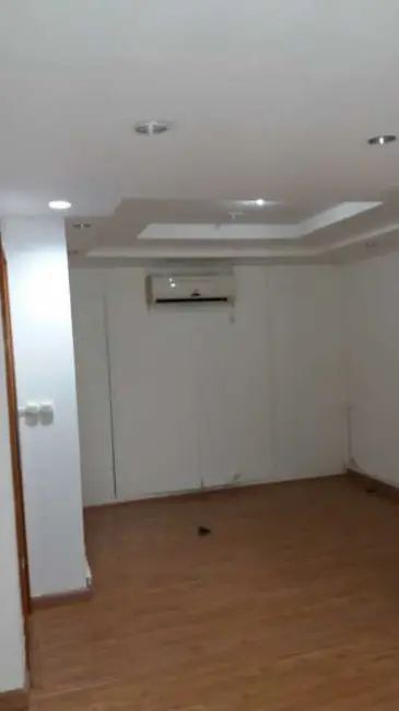 Foto 7 de Sala Comercial à venda, 97m2 em Rio De Janeiro - RJ