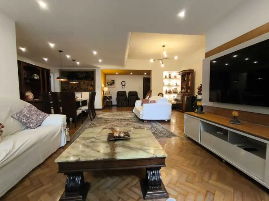 Foto 1 de Apartamento com 5 quartos à venda, 184m2 em Rio De Janeiro - RJ
