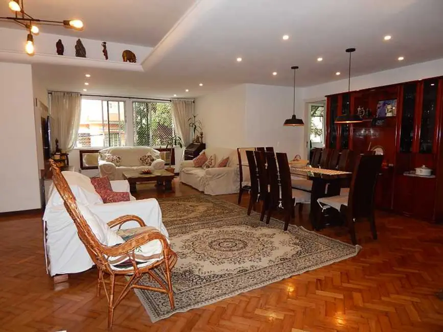 Foto 2 de Apartamento com 5 quartos à venda, 184m2 em Rio De Janeiro - RJ