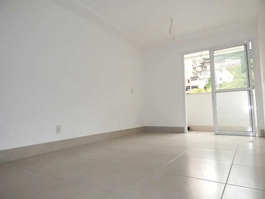Apartamento com 2 quartos à venda, 62m2 em Rio De Janeiro - RJ - imagem 2 Foto 2 de Apartamento com 2 quartos à venda, 62m2 em Rio De Janeiro - RJ