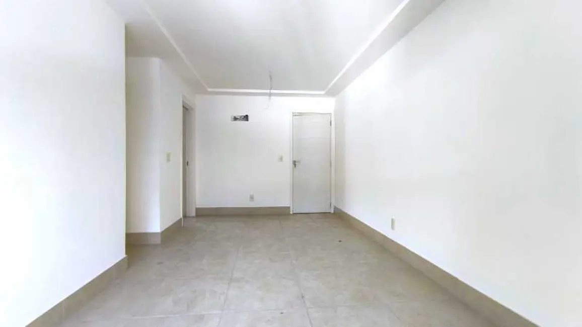 Apartamento com 2 quartos à venda, 62m2 em Rio De Janeiro - RJ - imagem 1 Foto 1 de Apartamento com 2 quartos à venda, 62m2 em Rio De Janeiro - RJ