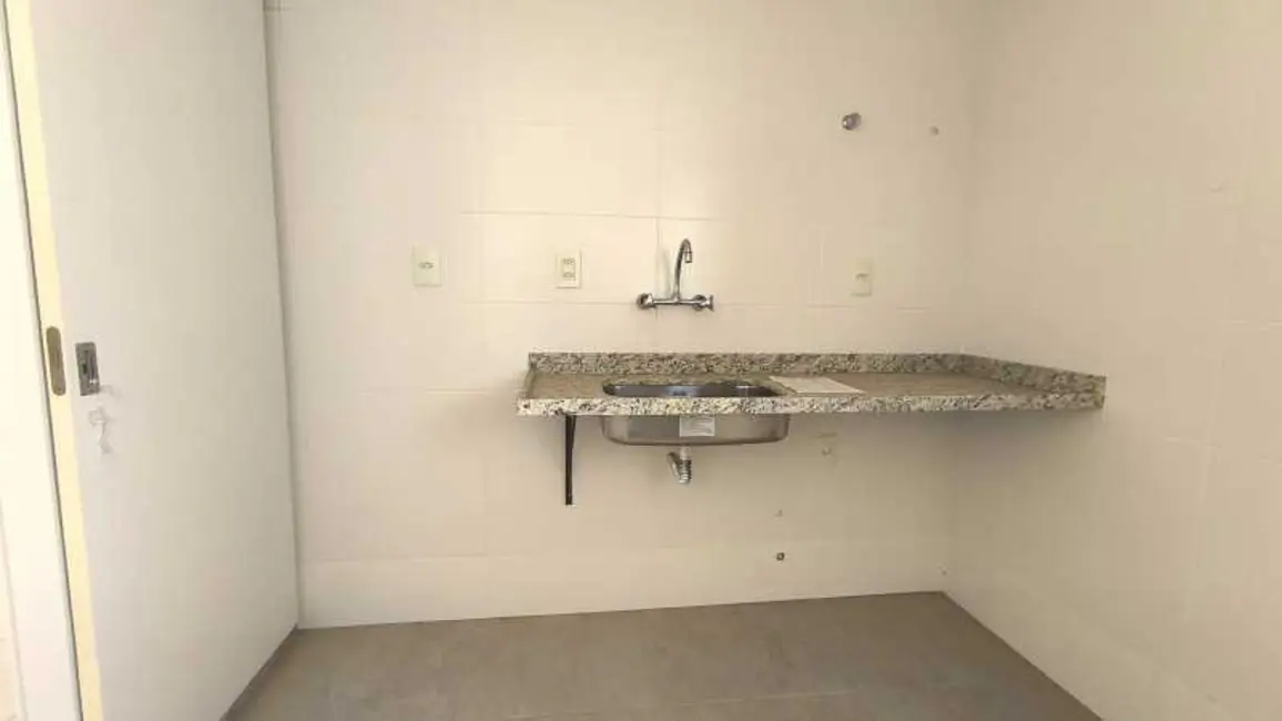 Apartamento com 2 quartos à venda, 62m2 em Rio De Janeiro - RJ - imagem 8 Foto 8 de Apartamento com 2 quartos à venda, 62m2 em Rio De Janeiro - RJ