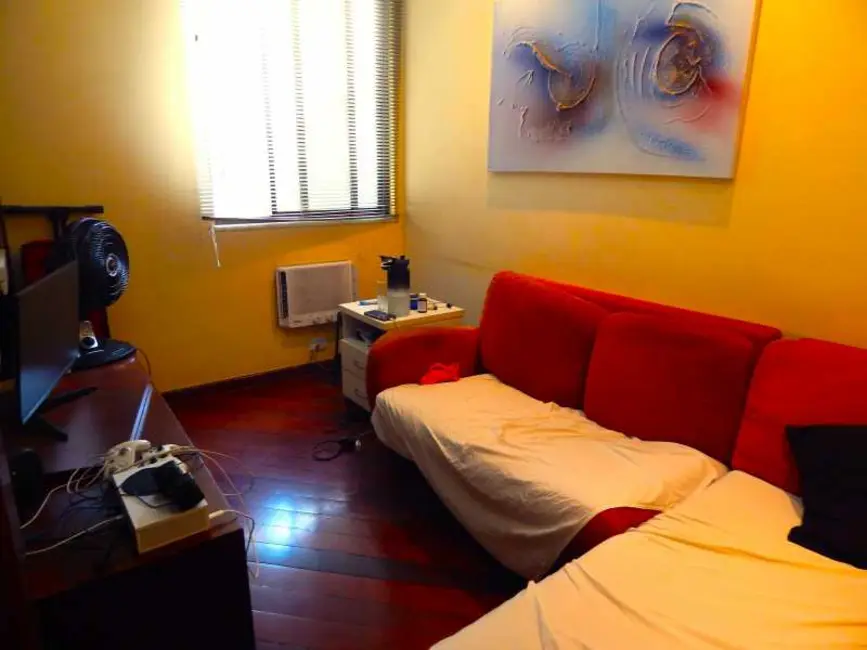 Foto 8 de Apartamento com 4 quartos à venda, 140m2 em Rio De Janeiro - RJ