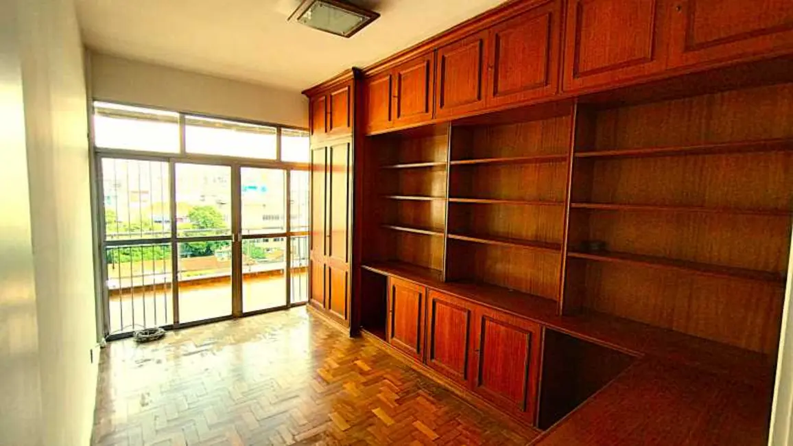 Apartamento com 4 quartos à venda, 160m2 em Rio De Janeiro - RJ - imagem 8 Foto 8 de Apartamento com 4 quartos à venda, 160m2 em Rio De Janeiro - RJ