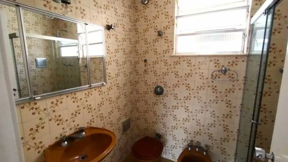 Apartamento com 4 quartos à venda, 160m2 em Rio De Janeiro - RJ - imagem 5 Foto 5 de Apartamento com 4 quartos à venda, 160m2 em Rio De Janeiro - RJ