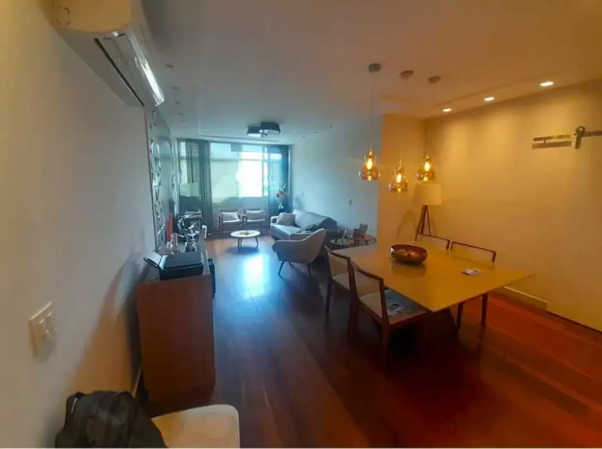 Foto 1 de Apartamento com 3 quartos à venda, 144m2 em Rio De Janeiro - RJ