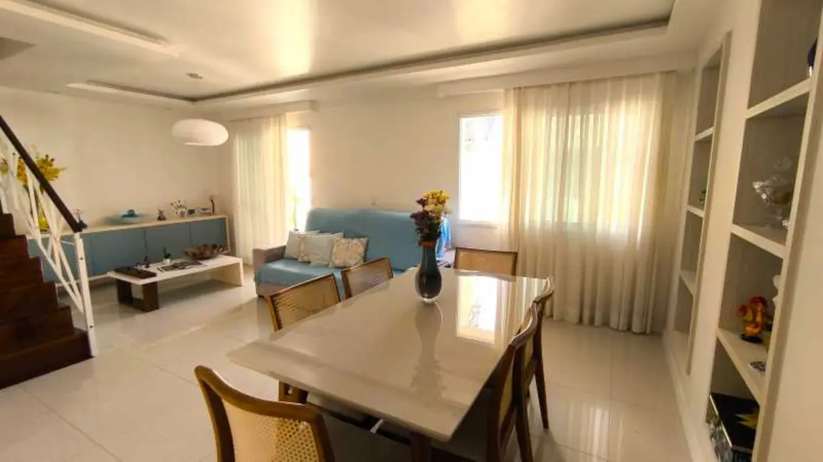 Foto 4 de Casa de Condomínio com 4 quartos à venda, 167m2 em Rio De Janeiro - RJ