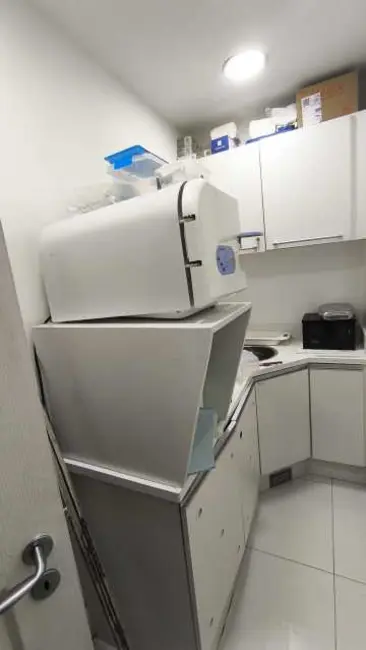 Sala Comercial à venda, 66m2 em Rio De Janeiro - RJ - imagem 9 Foto 9 de Sala Comercial à venda, 66m2 em Rio De Janeiro - RJ