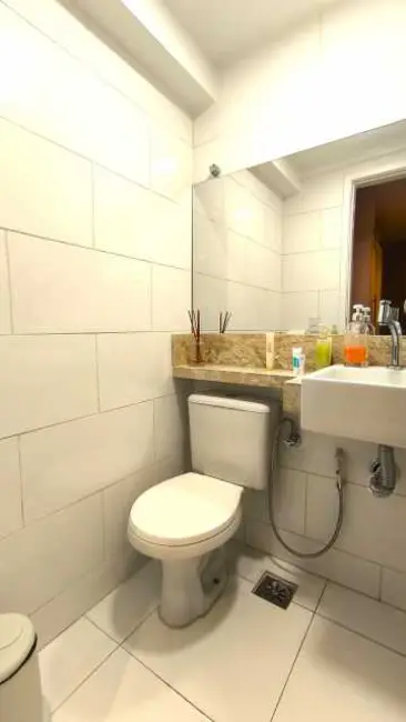 Sala Comercial à venda, 66m2 em Rio De Janeiro - RJ - imagem 7 Foto 7 de Sala Comercial à venda, 66m2 em Rio De Janeiro - RJ