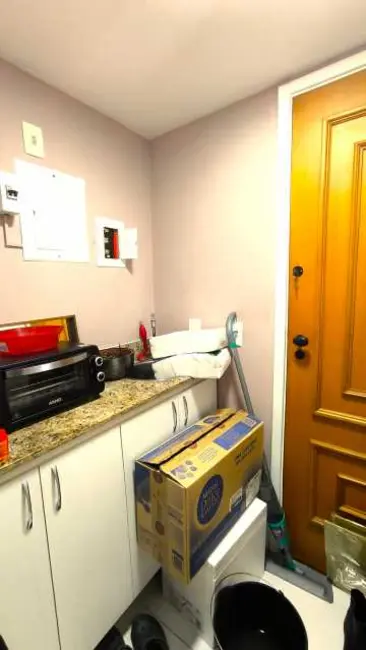 Sala Comercial à venda, 66m2 em Rio De Janeiro - RJ - imagem 8 Foto 8 de Sala Comercial à venda, 66m2 em Rio De Janeiro - RJ