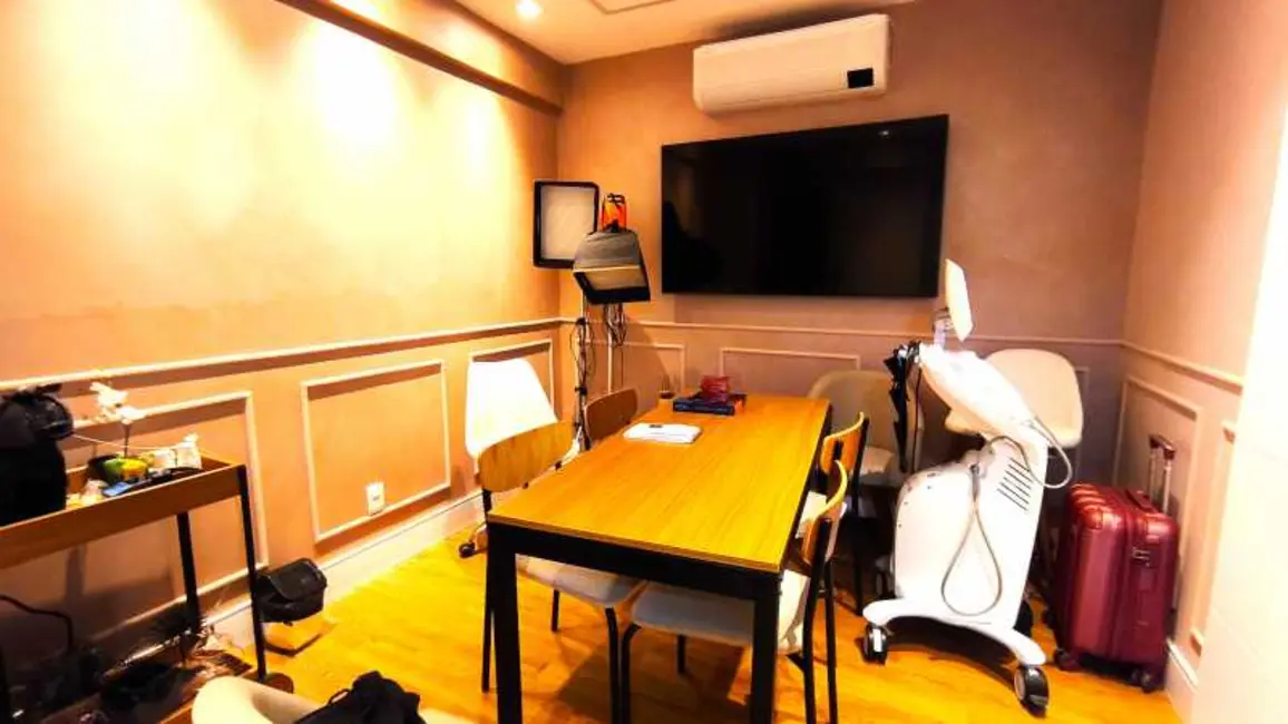 Sala Comercial à venda, 66m2 em Rio De Janeiro - RJ - imagem 3 Foto 3 de Sala Comercial à venda, 66m2 em Rio De Janeiro - RJ