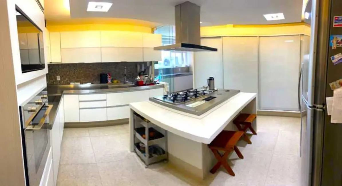 Apartamento com 3 quartos à venda, 390m2 em Rio De Janeiro - RJ - imagem 8 Foto 8 de Apartamento com 3 quartos à venda, 390m2 em Rio De Janeiro - RJ