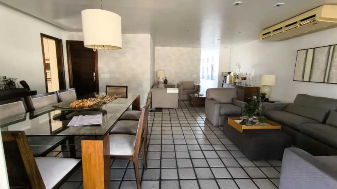 Cobertura com 4 quartos à venda, 429m2 em Rio De Janeiro - RJ - imagem 6 Foto 6 de Cobertura com 4 quartos à venda, 429m2 em Rio De Janeiro - RJ