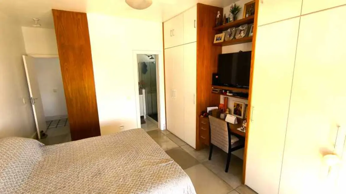 Cobertura com 4 quartos à venda, 429m2 em Rio De Janeiro - RJ - imagem 9 Foto 9 de Cobertura com 4 quartos à venda, 429m2 em Rio De Janeiro - RJ
