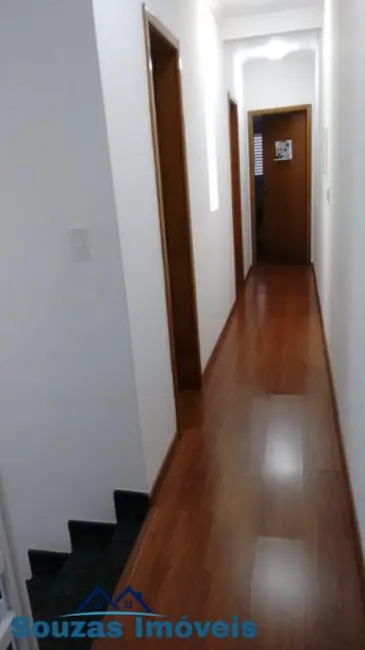 Sobrado com 3 quartos à venda, 131m2 em Vila Junqueira, Santo Andre - SP - imagem 9 Foto 9 de Sobrado com 3 quartos à venda, 131m2 em Vila Junqueira, Santo Andre - SP