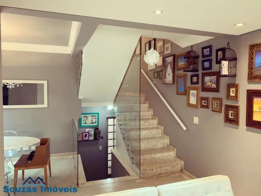 Foto 9 de Casa de Condomínio com 3 quartos à venda, 262m2 em Vila Alice, Santo Andre - SP