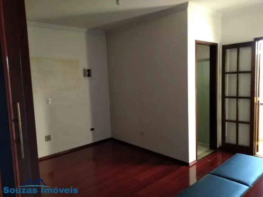 Foto 8 de Sobrado com 3 quartos à venda, 181m2 em Vila Scarpelli, Santo Andre - SP