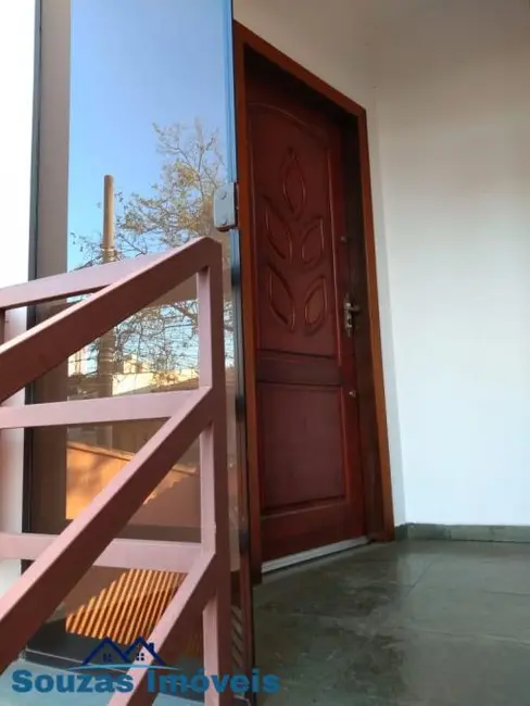 Foto 3 de Sobrado com 3 quartos à venda, 181m2 em Vila Scarpelli, Santo Andre - SP