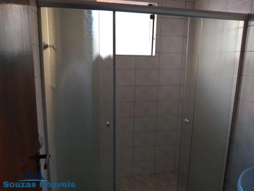 Foto 6 de Sobrado com 3 quartos à venda, 181m2 em Vila Scarpelli, Santo Andre - SP
