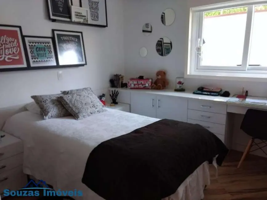 Foto 4 de Sobrado com 4 quartos à venda, 348m2 em Jardim, Santo Andre - SP