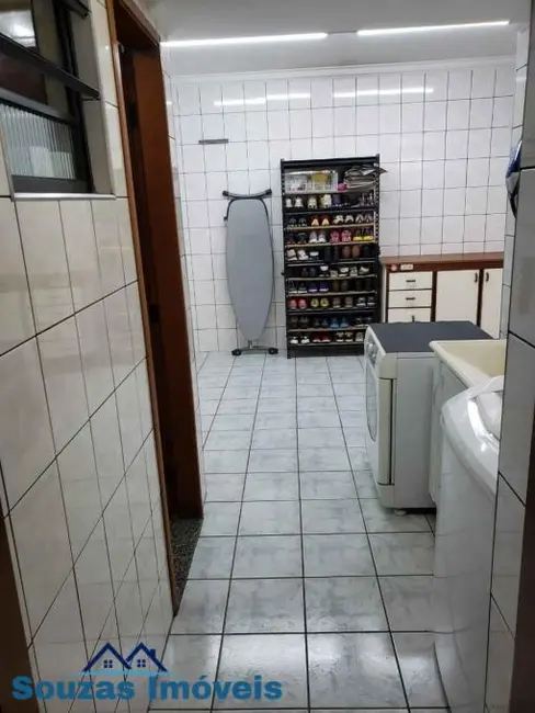 Foto 8 de Sobrado com 3 quartos à venda, 210m2 em Olímpico, Sao Caetano Do Sul - SP