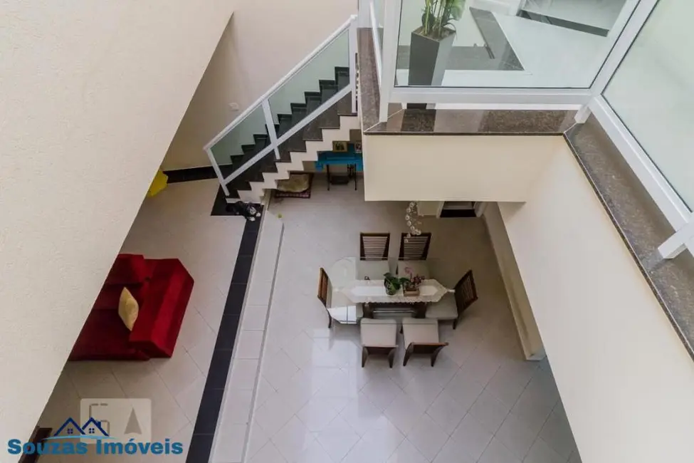 Sobrado com 3 quartos à venda, 340m2 em Paraíso, Santo Andre - SP - imagem 3 Foto 3 de Sobrado com 3 quartos à venda, 340m2 em Paraíso, Santo Andre - SP